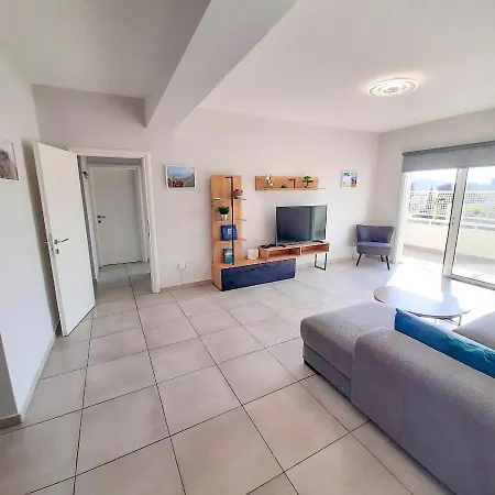 Apartment Sea Breeze Central, 2bed