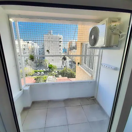 Sea Breeze Central, 2bed Apartment *